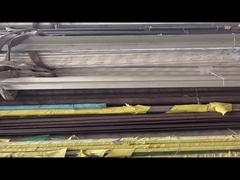 Baja Karbon Rendah Bar Alloy Bulat Digulung Panas 50M2 Hitam